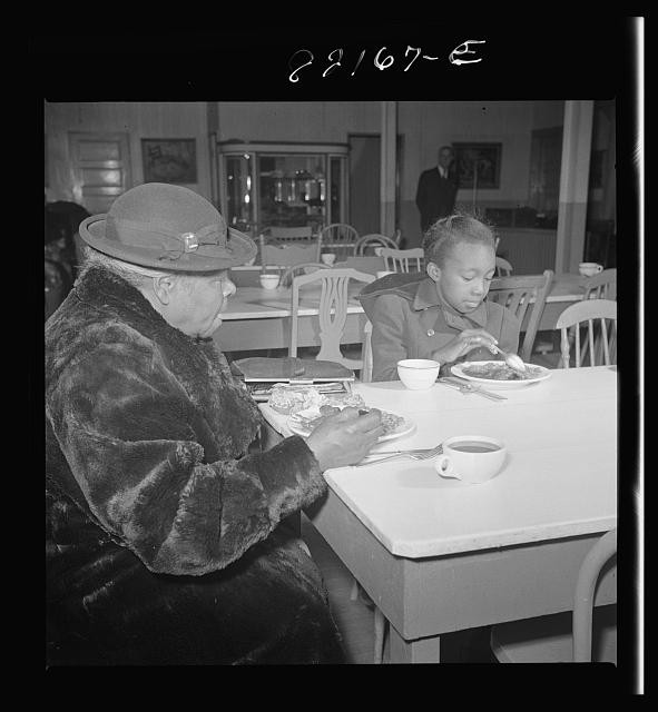 Photo:Washington DC 1942 Self-Help Cafeteria Dinner Scene