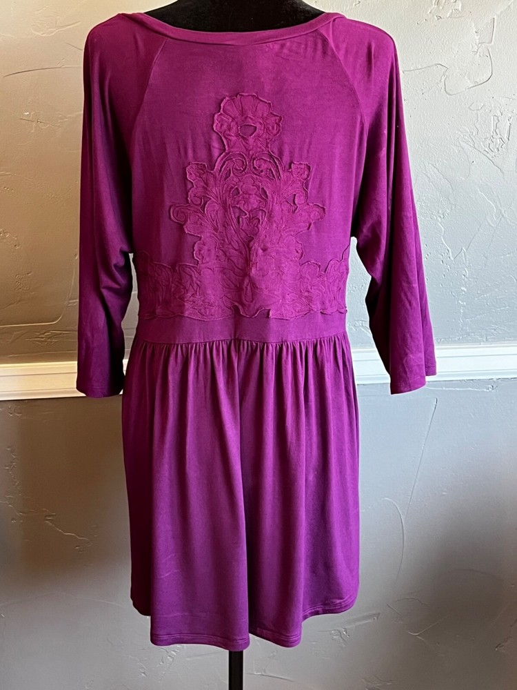 Torrid Women's Size 3X Fushia 3/4 Sleeve Tunic Top