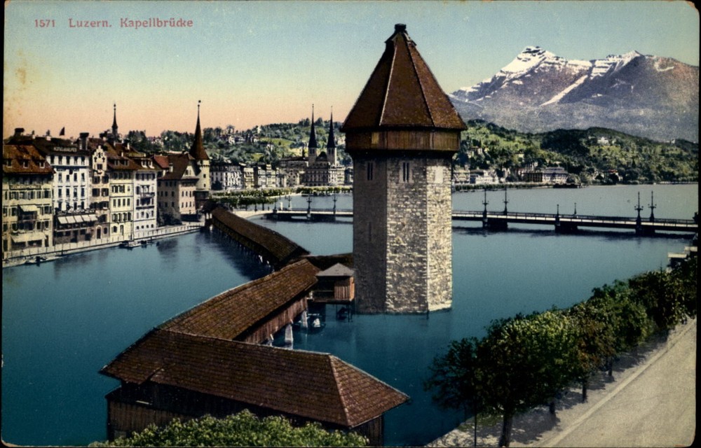 Chapel Bridge Luzern Switzerland vintage postcard a145