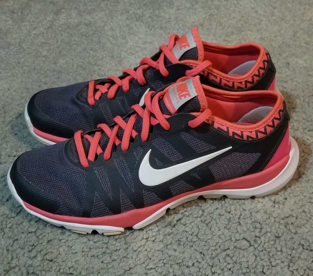 Nike Womens Size 8 Flex Supreme TR3 683138-002 Gray Running Shoes