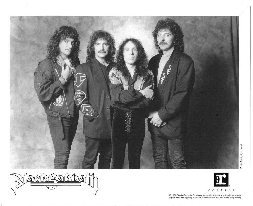 Ronnie James Dio BLACK SABBATH Rare PROMO PRESS PUBLICITY 8x10 PHOTO of 1992 CD