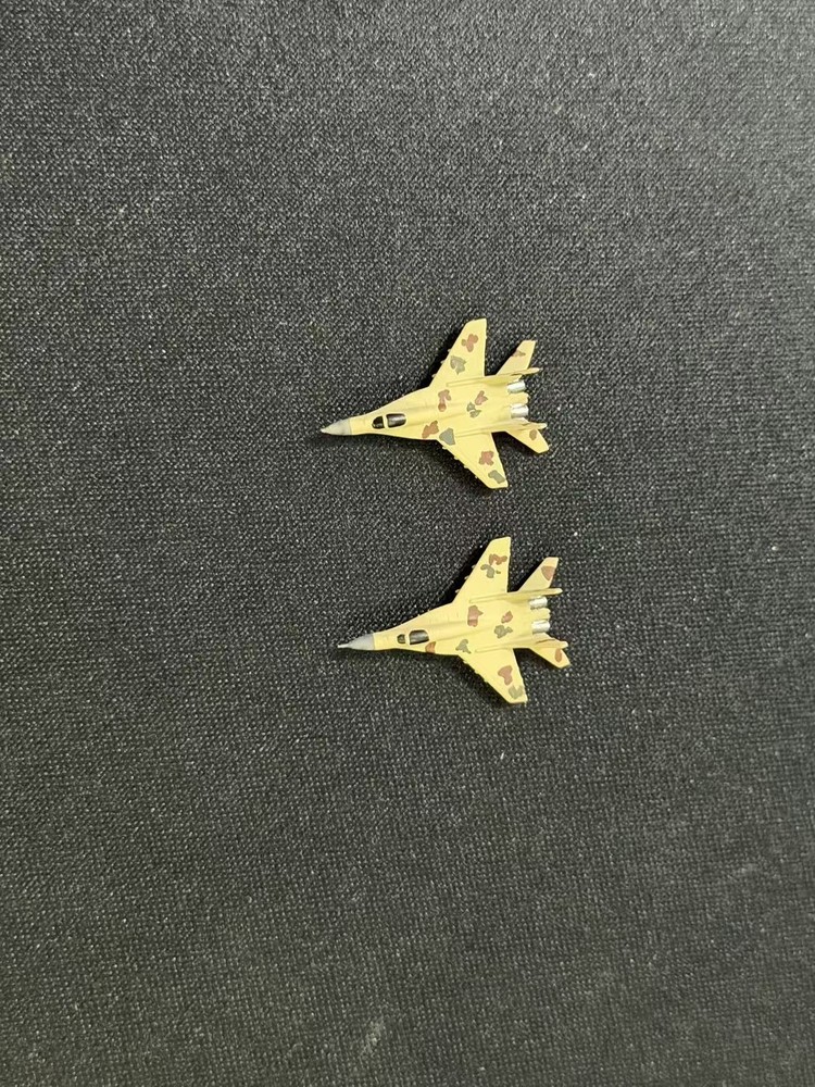 1/350/400/500/700 Scale Iranian MiG-29 Teal Camouflage Fighter Model 2/PC