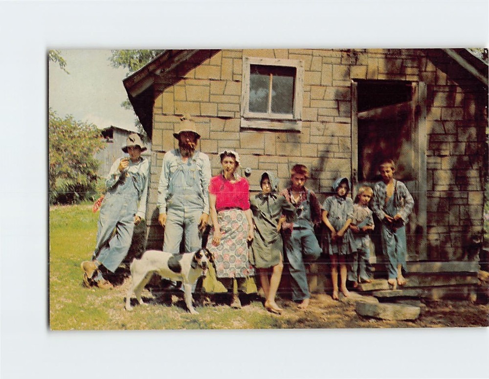 Postcard Family Picture Ozarks Livin' Hillbilly Style USA