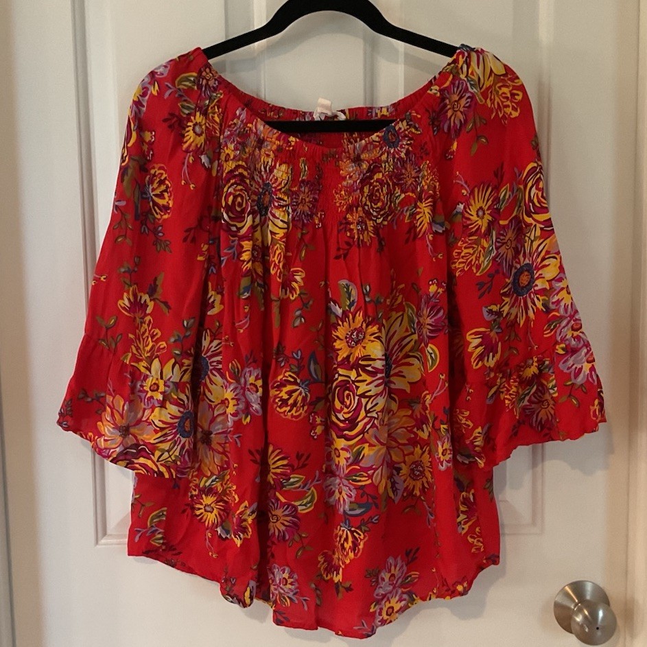 BeachLunchLounge Latoya Bell Sleeve Off Shoulder Red Floral Peasant Top Size M