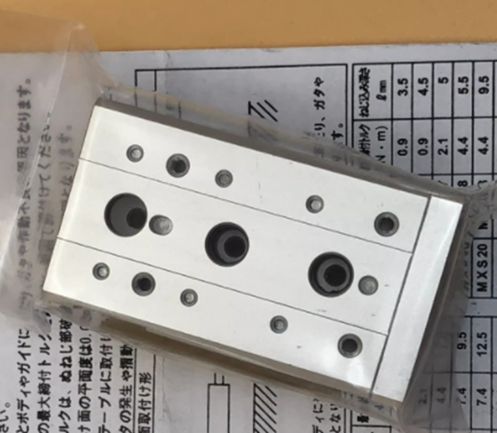 NEW SMC MXS20L-75B Sliding Table Cylinder One Year Warranty #A6-37