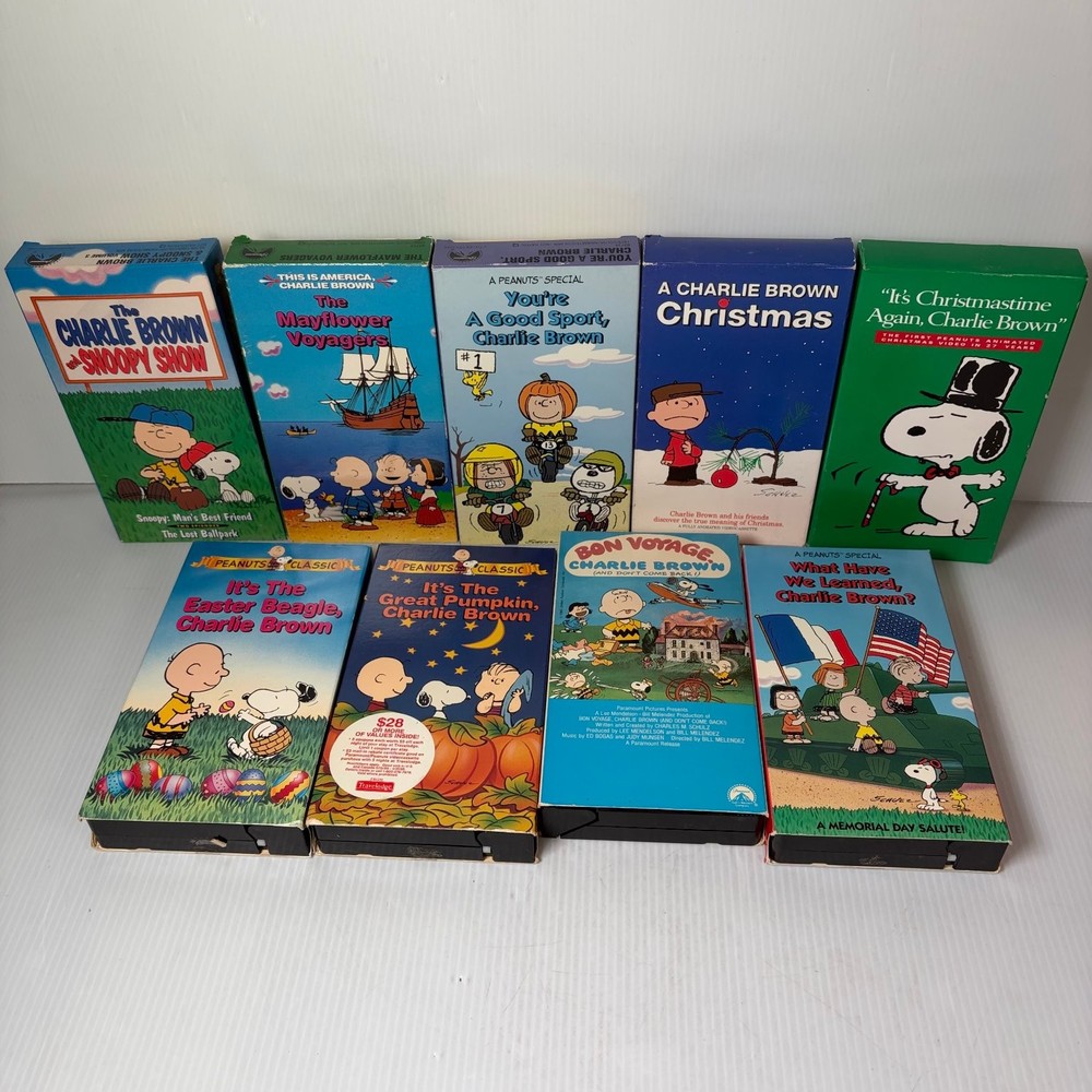 Lot of 9 Charlie Brown VHS Great Pumpkin, Charlie & Snoopy Show, Christmas &More