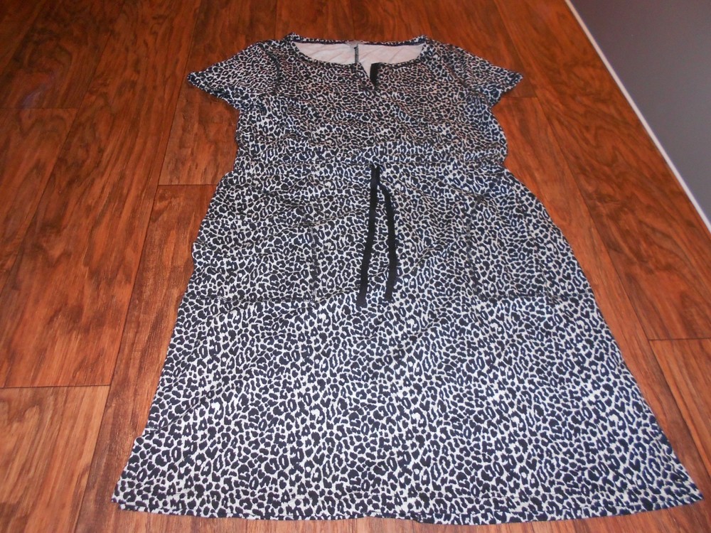 T by Talbots womens dress size M medium MINT cond