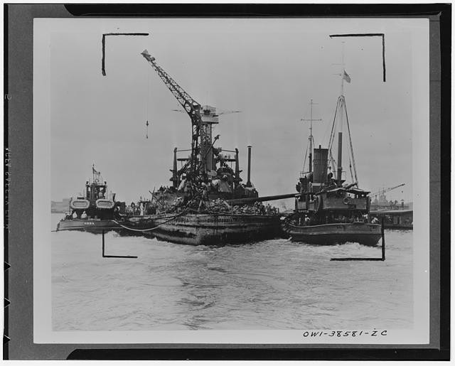 Photo:1940s Salvage Tug Crane Raising Sunken Ship Harbor Wreck Recovery