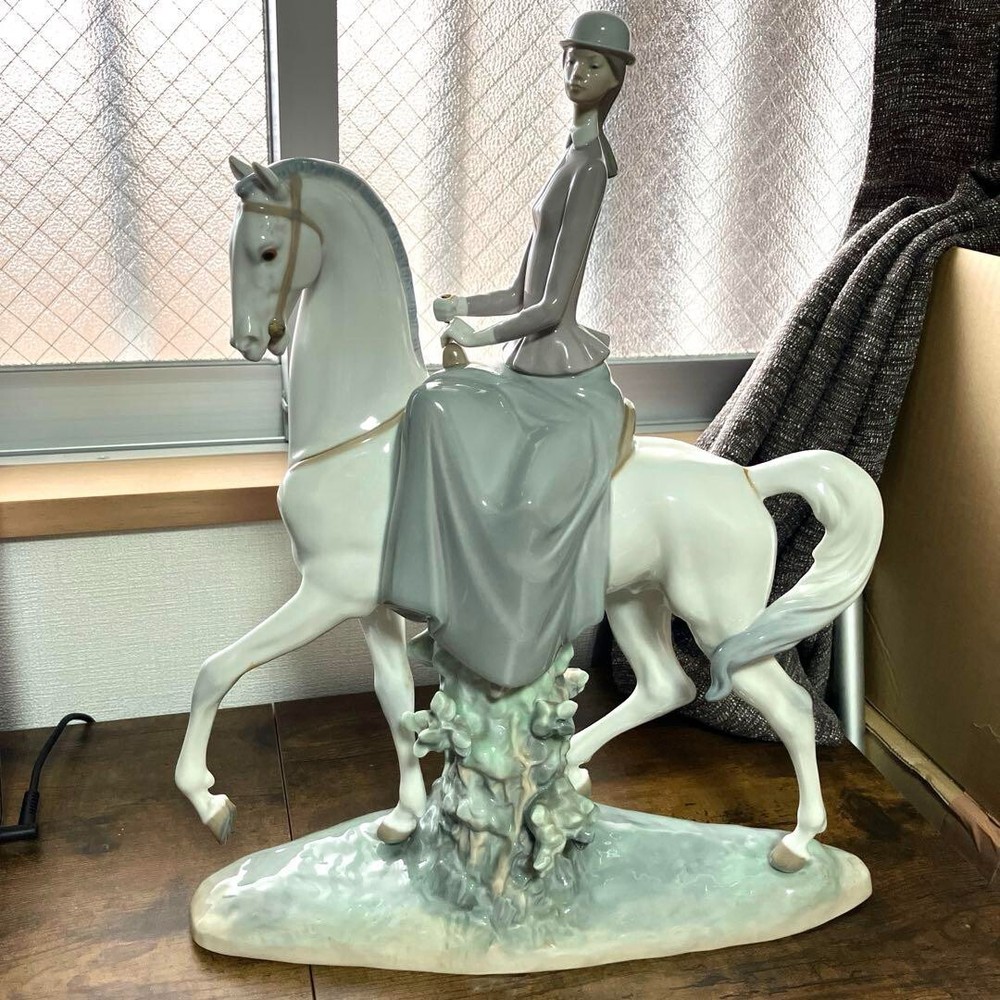 Lladro Girl on a White Horse Figurine Vintage Porcelain Decorative Item