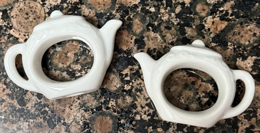 White Ceramic Teapot Shaped Napkin Rings Solid Pattern Set of 2