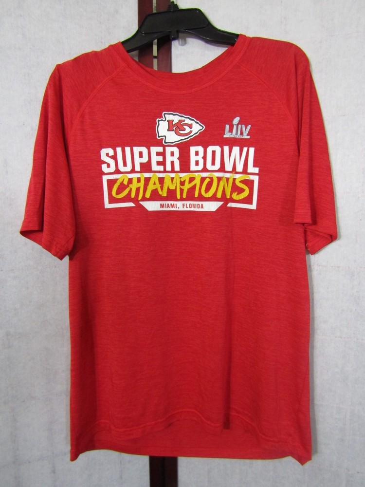 Kansas City Chiefs Super Bowl Champions Logo Short Sleeve Cotton T-Shirt Men's L