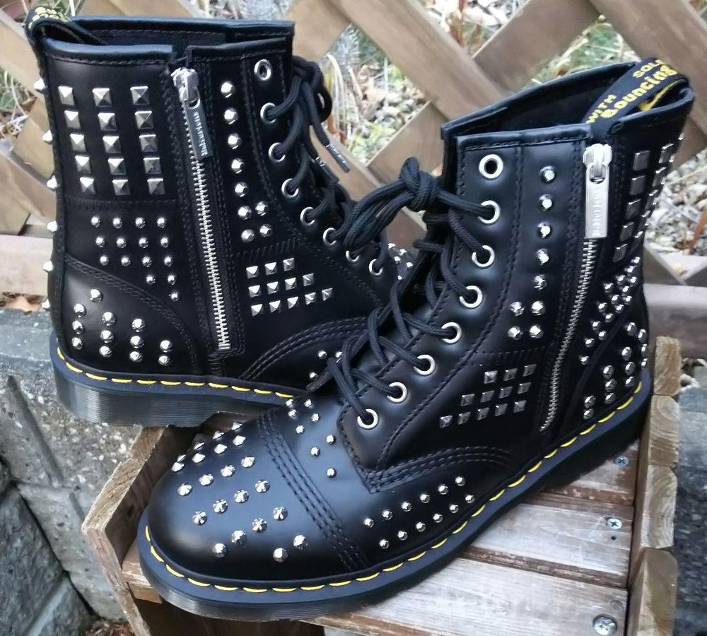 Dr Martens 1460 8-Eye Studded Leather Boots UK9 US10