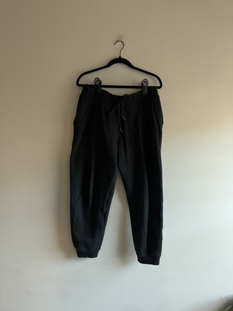 Lululemon womens black joggers