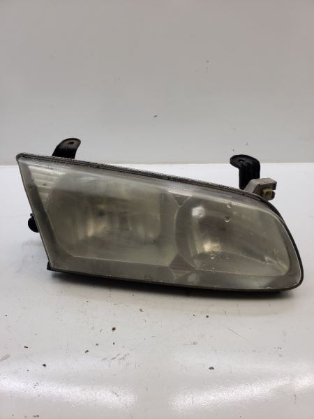 00-01 Toyota Camry Right Passenger Side Headlight Assembly 739201  