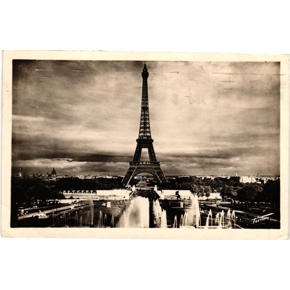 Vintage 1949 Paris Eiffel Tower Postcard Sepia Trocadero Fountains Posted France