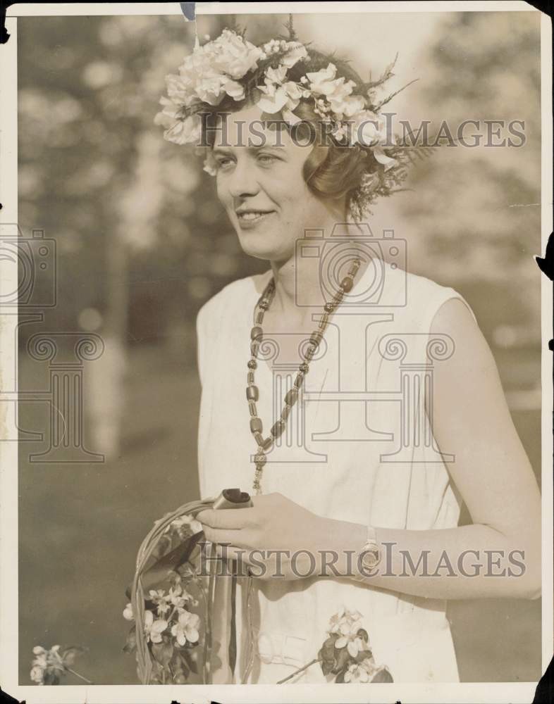 1931 Press Photo Bryn Mawr College Queen of the May, Elizabeth Baer of Baltimore