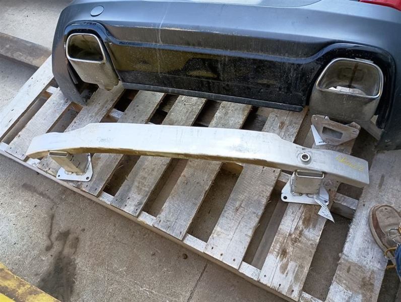 CHEROKEE  2018 Rear Bumper Reinforcement 2908155