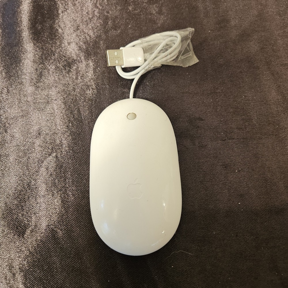 Original Apple A1152 USB Optical Mighty Mouse EMC 2058 Tested and Functional