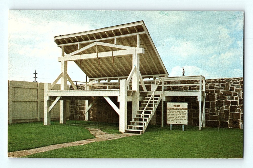 The Gallows at 79 Souls Fort Smith National Historic Site Arkansas  Postcard E9