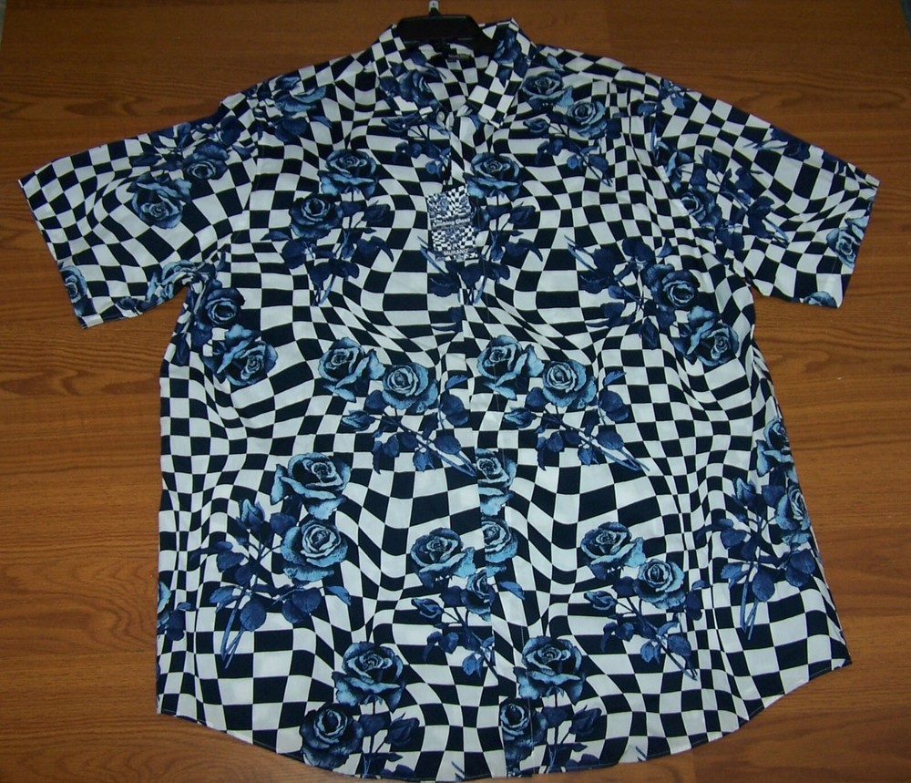 Size XLT Mens Button Up Short Sleeve Slim Fit Shirt Murano Collection
