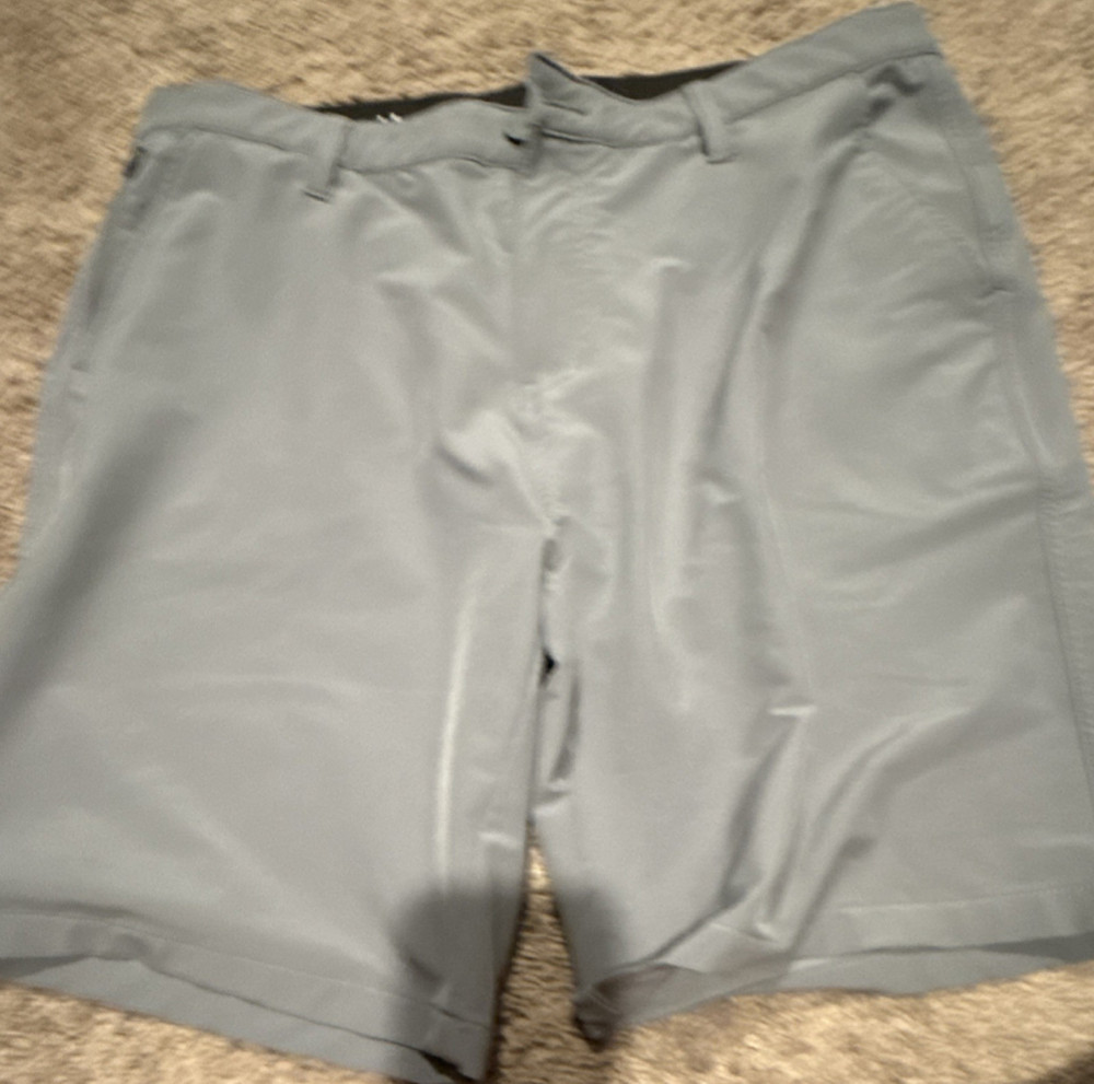 Hurley Men's Gray Chino Shorts Solid Stretch Flat Front Zip Slash Pockets