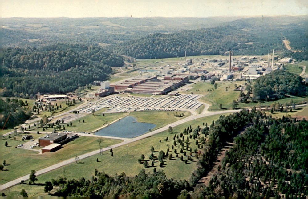 Aerial View of Oak Ridge National Laboratory, 1965 Postcard
