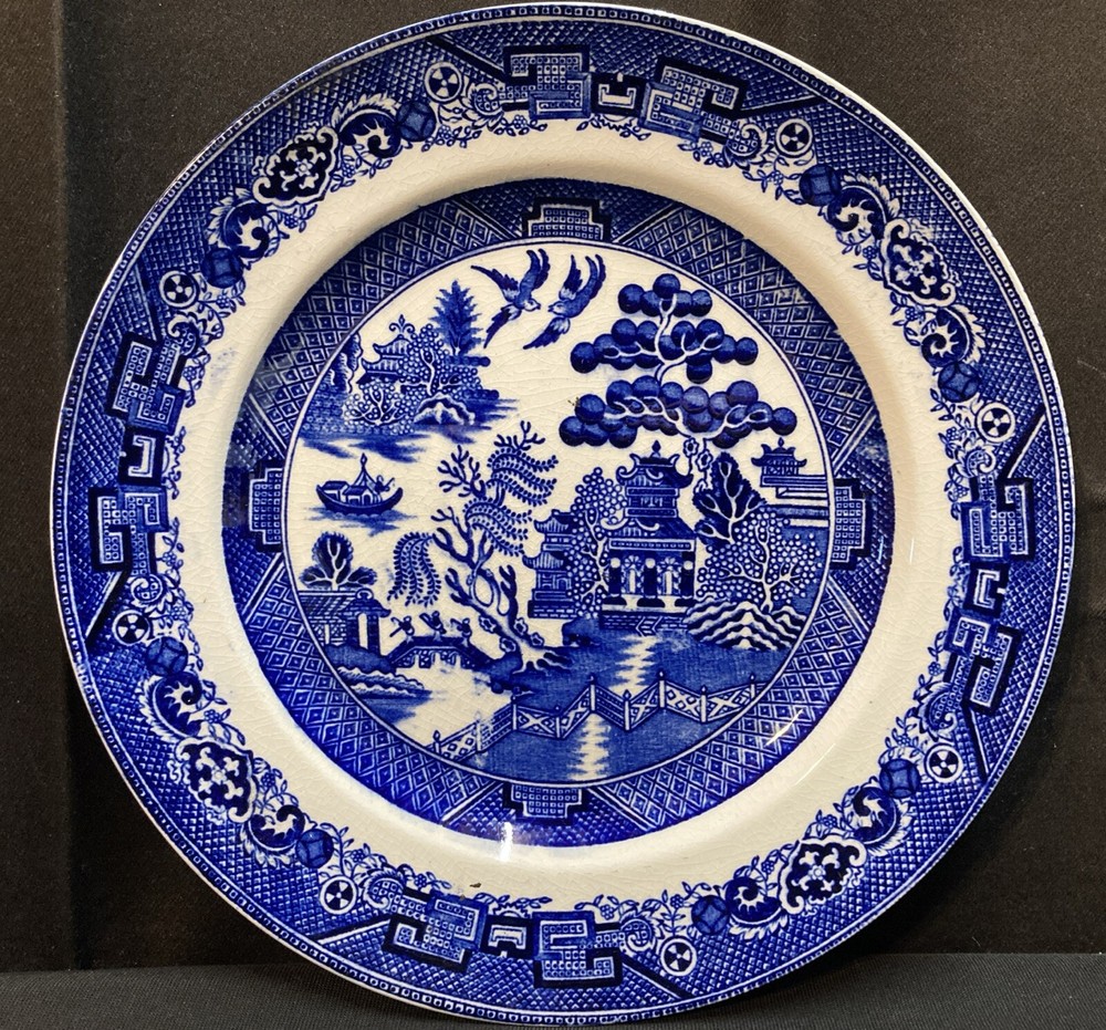 Royal Staffordshire Blue Willow Plate 9”