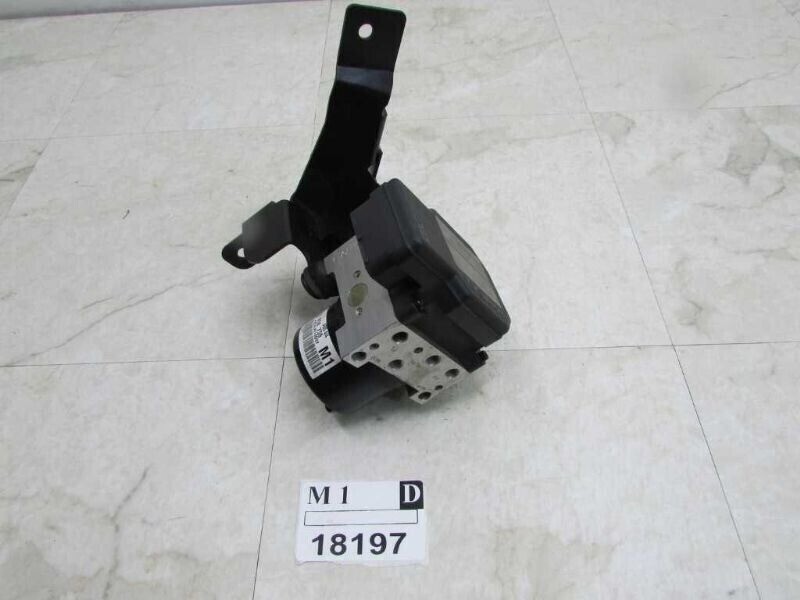 2005-2006 Suzuki Verona ABS Pump Module OEM Anti-Lock Brake Actuator Computer-image