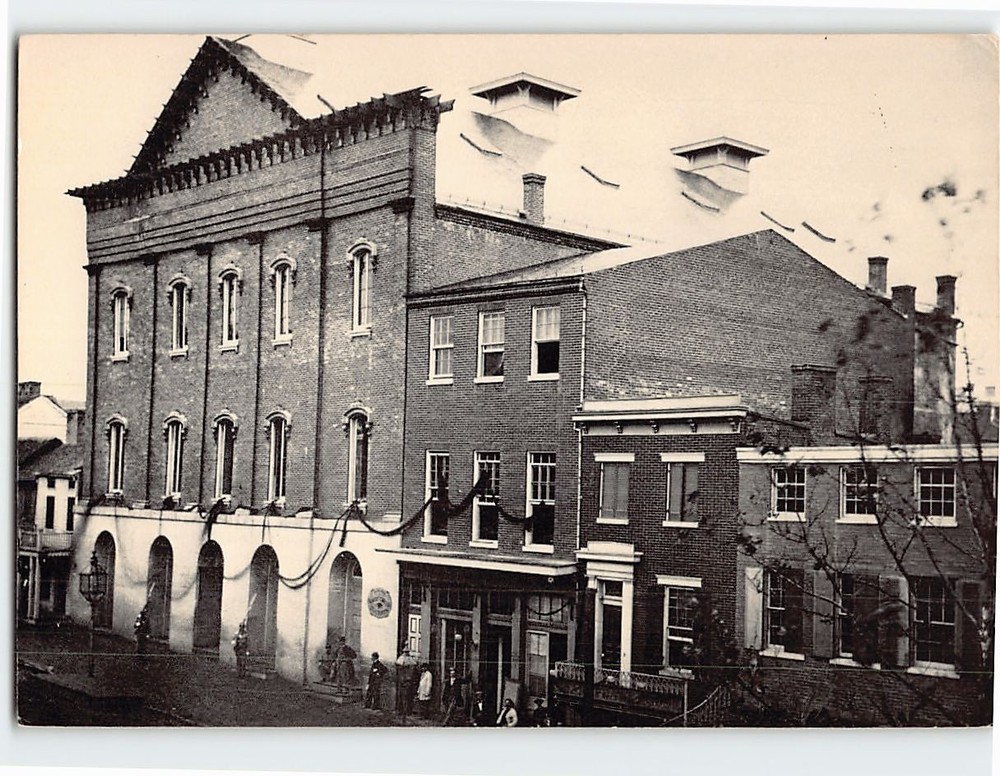 Postcard Ford's Theatre in Washington DC USA