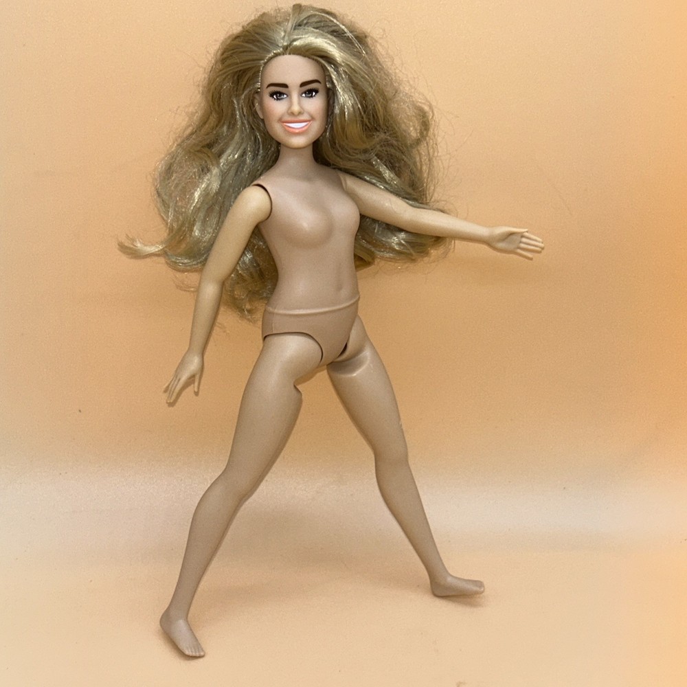 Addison Rae Deluxe Music Fashion Doll EUC Curvy Body Nude For OOAK