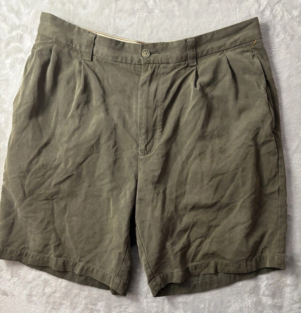 Tommy Bahama Shorts Mens 34 Green 100% Silk Pleated Casual Resort