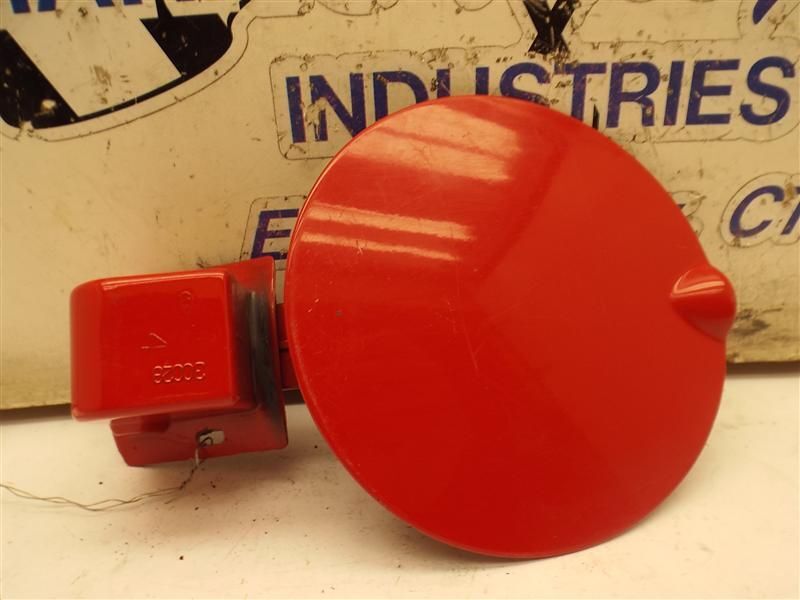 CAVALIER  1992 Fuel Filler Door 167818
