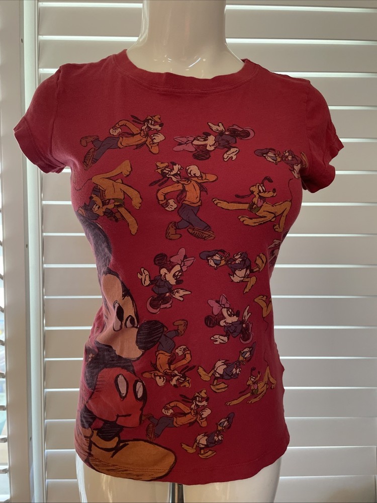 Girl’s Disney Mickey Minnie and Friends Mud Red T-shirt Top Size Medium
