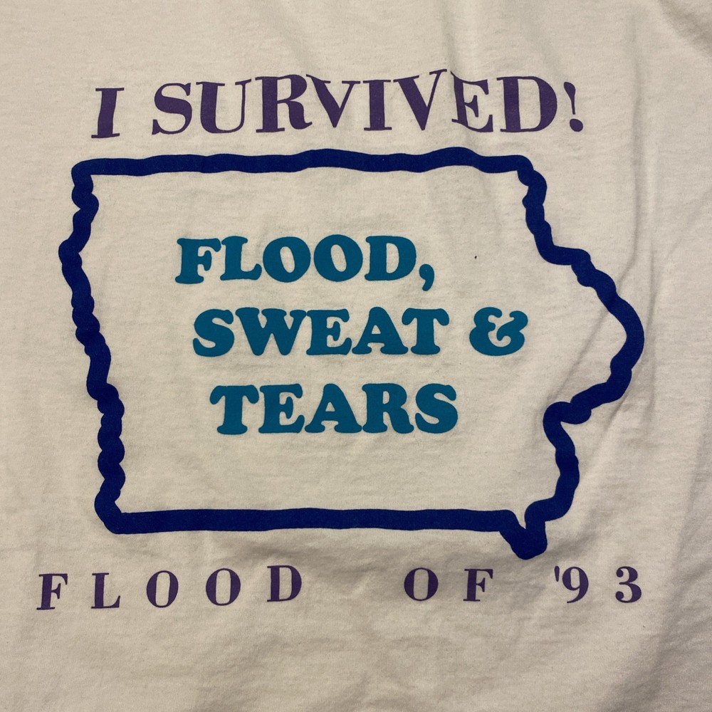 Vintage I Survived The Flood Of 1993 Iowa T Shirt Size XL