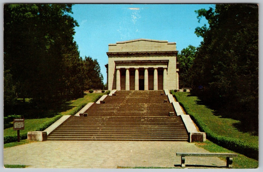 Vtg Postcard Lincoln Memorial Birthplace Hodgenville, KY 1960s