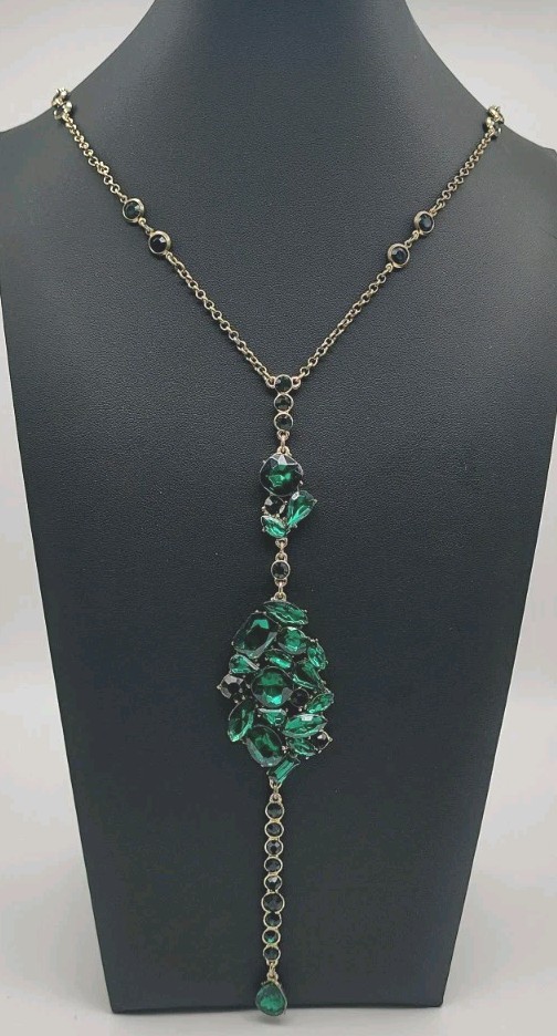 Vintage Emerald Green Rhinestone Crystal Y-drop Gold Tone Necklace 31