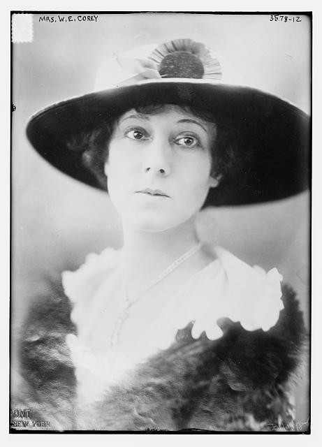 Photo:Mabelle Gilman Corey 1910s Stage Actress Portrait Hat
