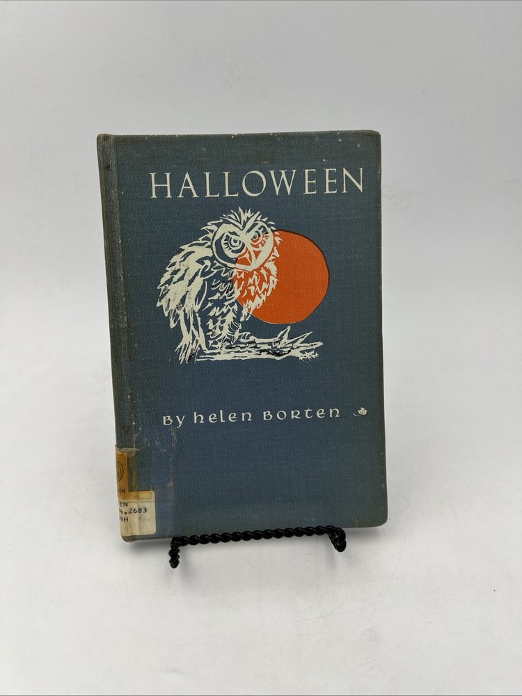 HALLOWEEN By Helen Borten - Hardcover