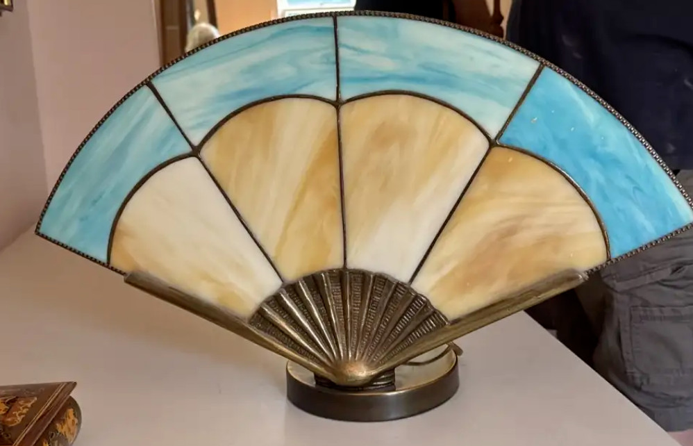 Tiffany style stained glass fan lamp with blue and beige slag glass