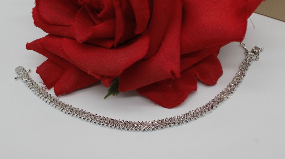 Sterling Silver & Diamond JTV NIB Tennis  Bracelet 15.98g  CAT RESCUE