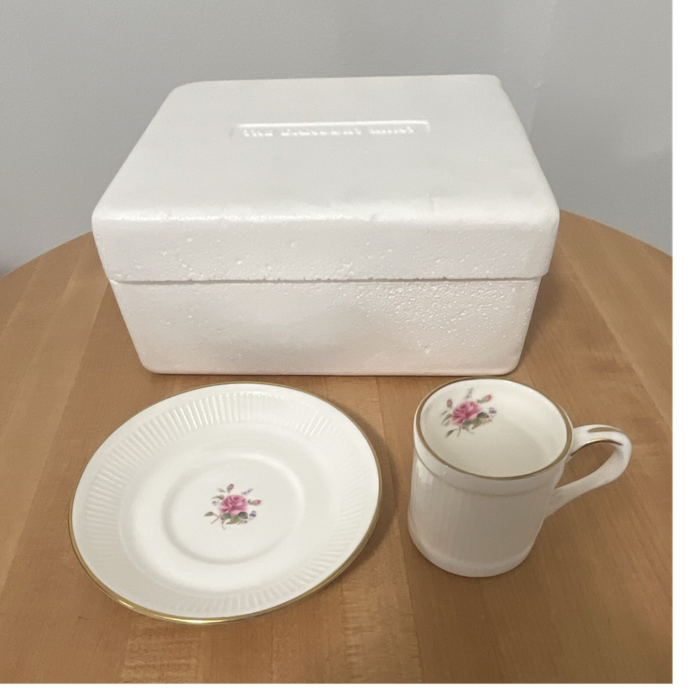 Danbury Mint Floral Cup & Saucer Set 2-Piece White Pink Gold Trim