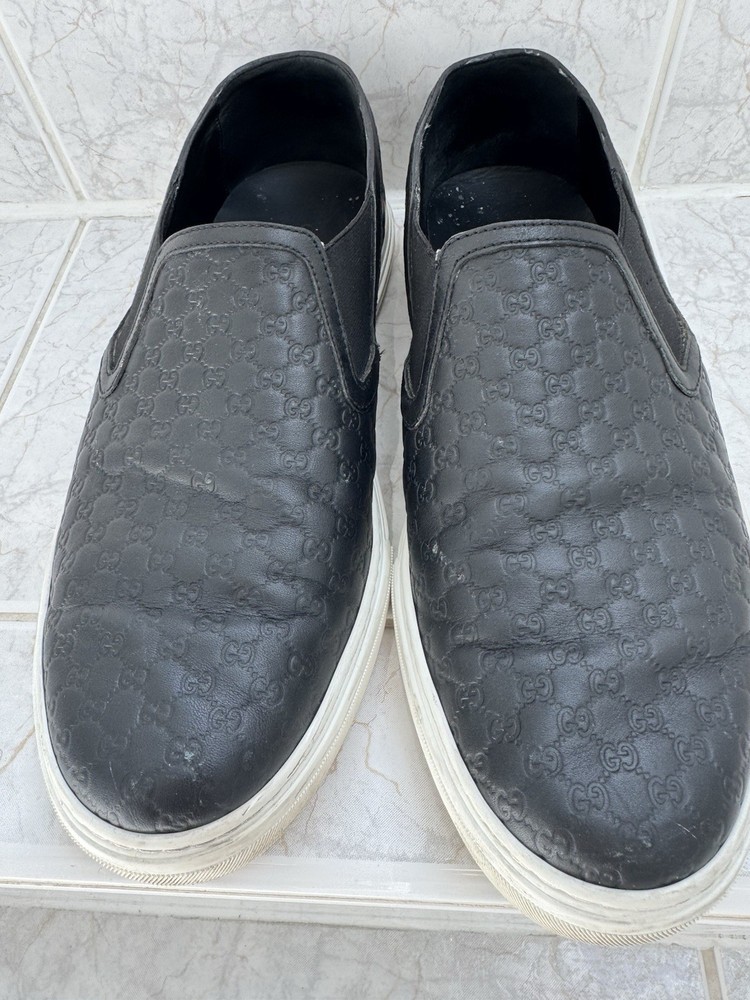 Gucci Men’s Slides Size 9.5