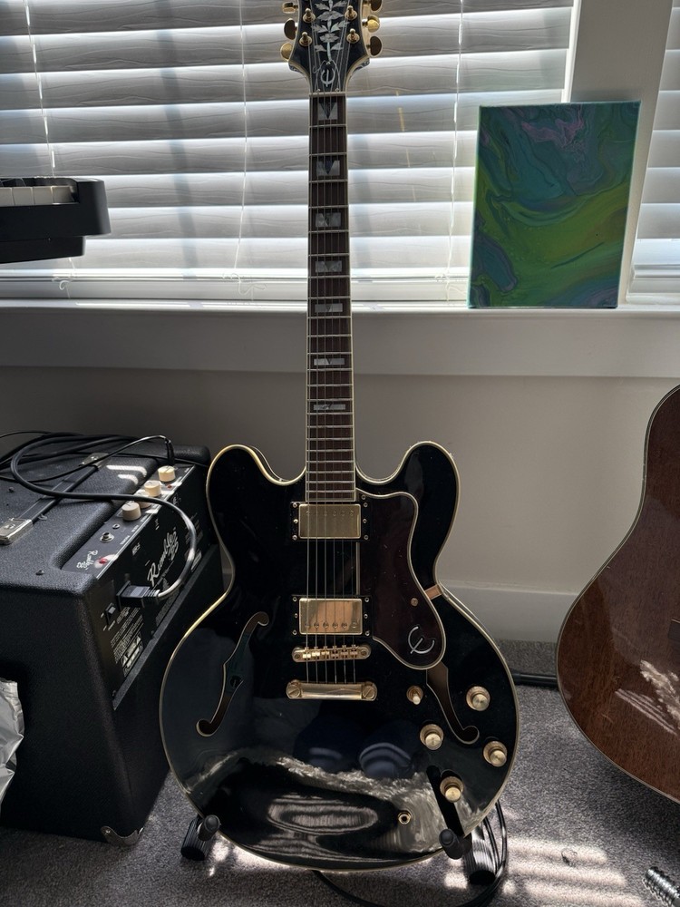Epiphone Sheraton II Pro Semi-Hollowbody Electric Guitar Black