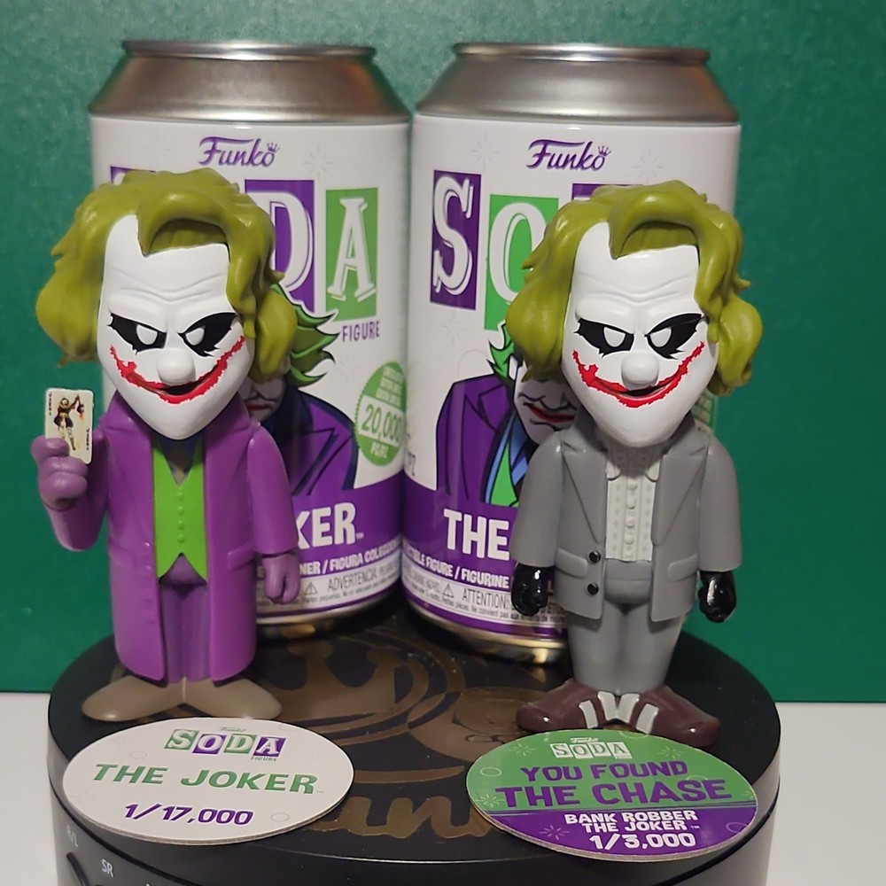 Funko Vinyl SODA: DC Comics - The Joker (Chase)