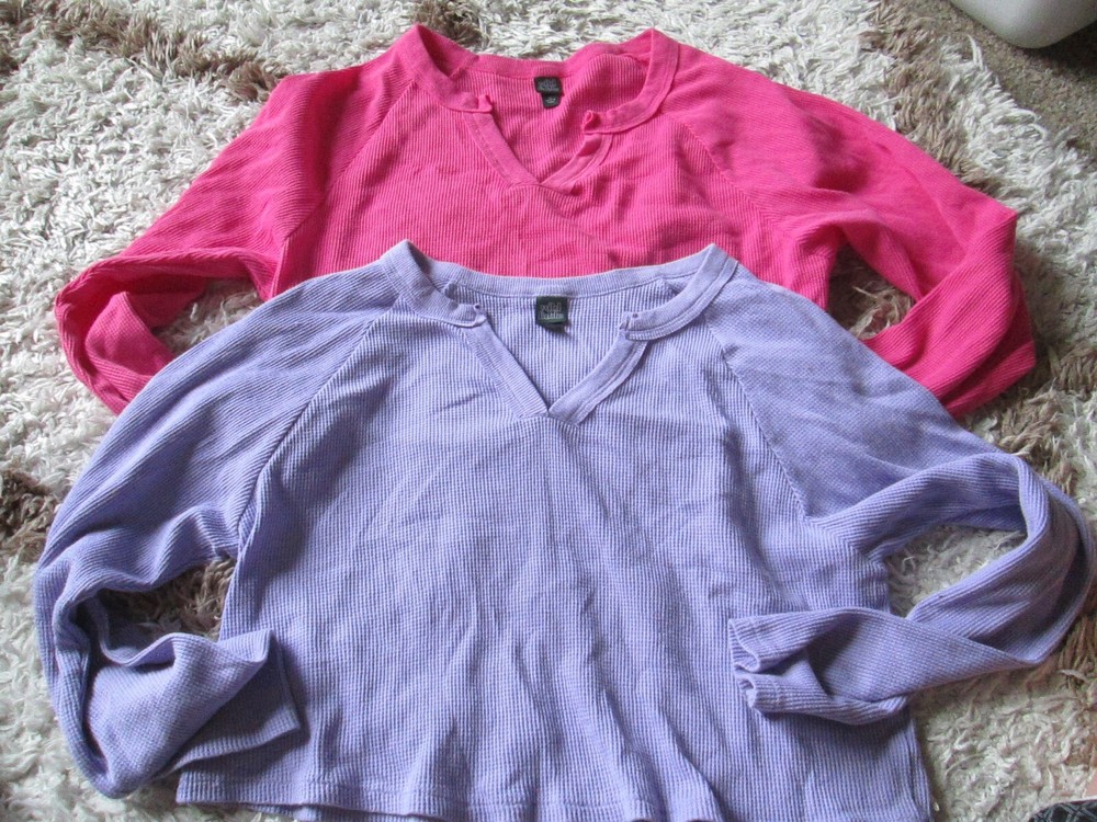 2 Wild Fable XL Long Sleeved Thermal Crop Top (Pink & Lavendar Purple) w/ V Neck