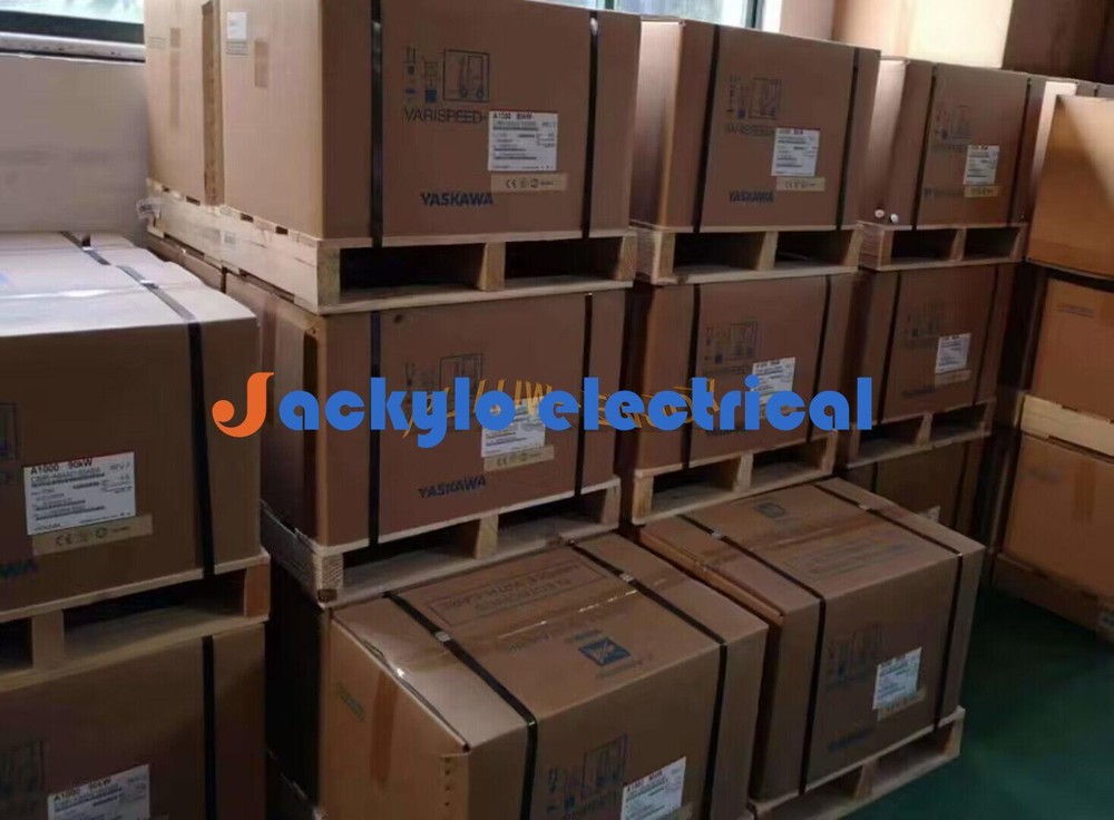 1PC NEW YASKAWA A1000 AC Drive CIMR-AU4A0005FAA Frequency converter