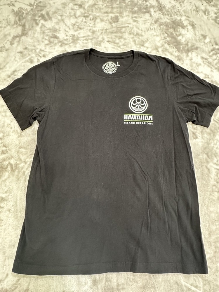 Hawaiian Island Creations T Shirt Mens Size Large Short Sleeve Crew Neck EUC