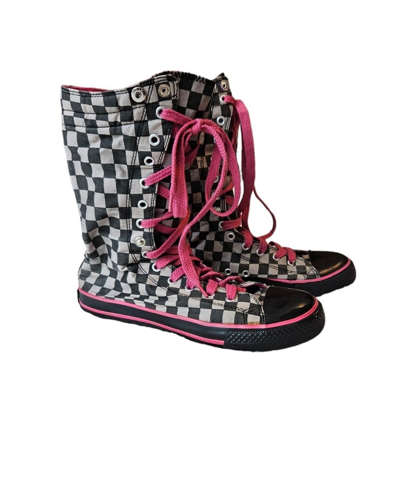 EUC Y2K Vintage Bomber Dogs Checkered Fold Down Tall High Top Sneakers Size 8