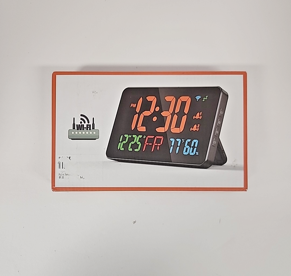 2.4GHz WiFi Atomic Clock with Auto Time Sync & Temperature Display