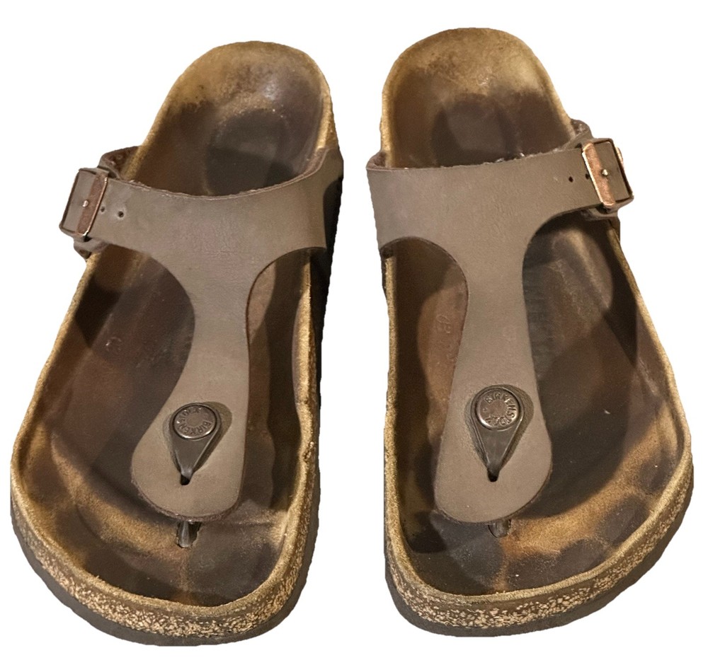 Birkenstock Gizeh Sandals Womens Size 36 EU /  5-5.5 US Brown Leather